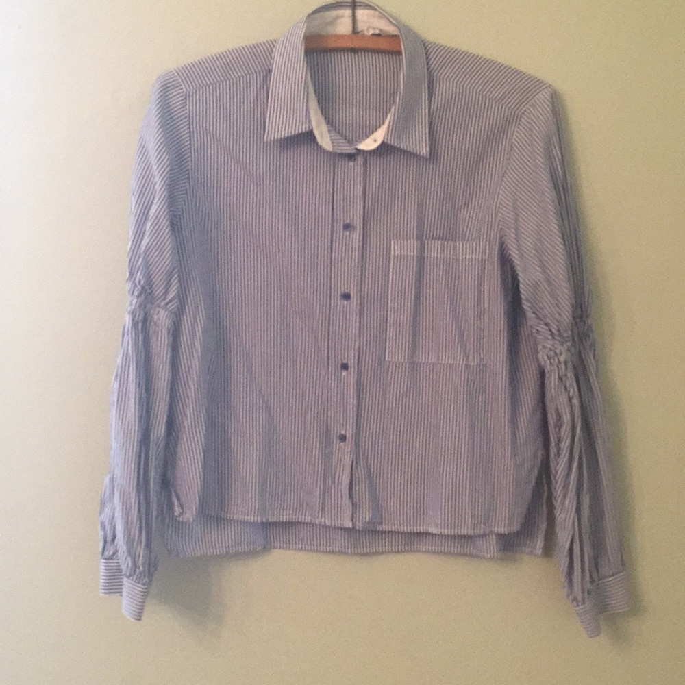 Zara Cropped Pinstriped Button Down Top S